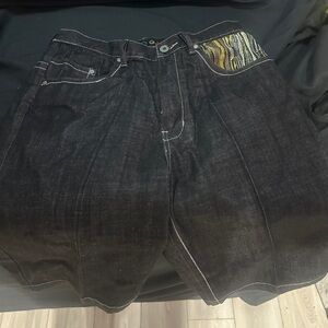 Dark Denim shorts with Contrast Stitching-Coogi Y2K 14” shorts-size 32-#569
